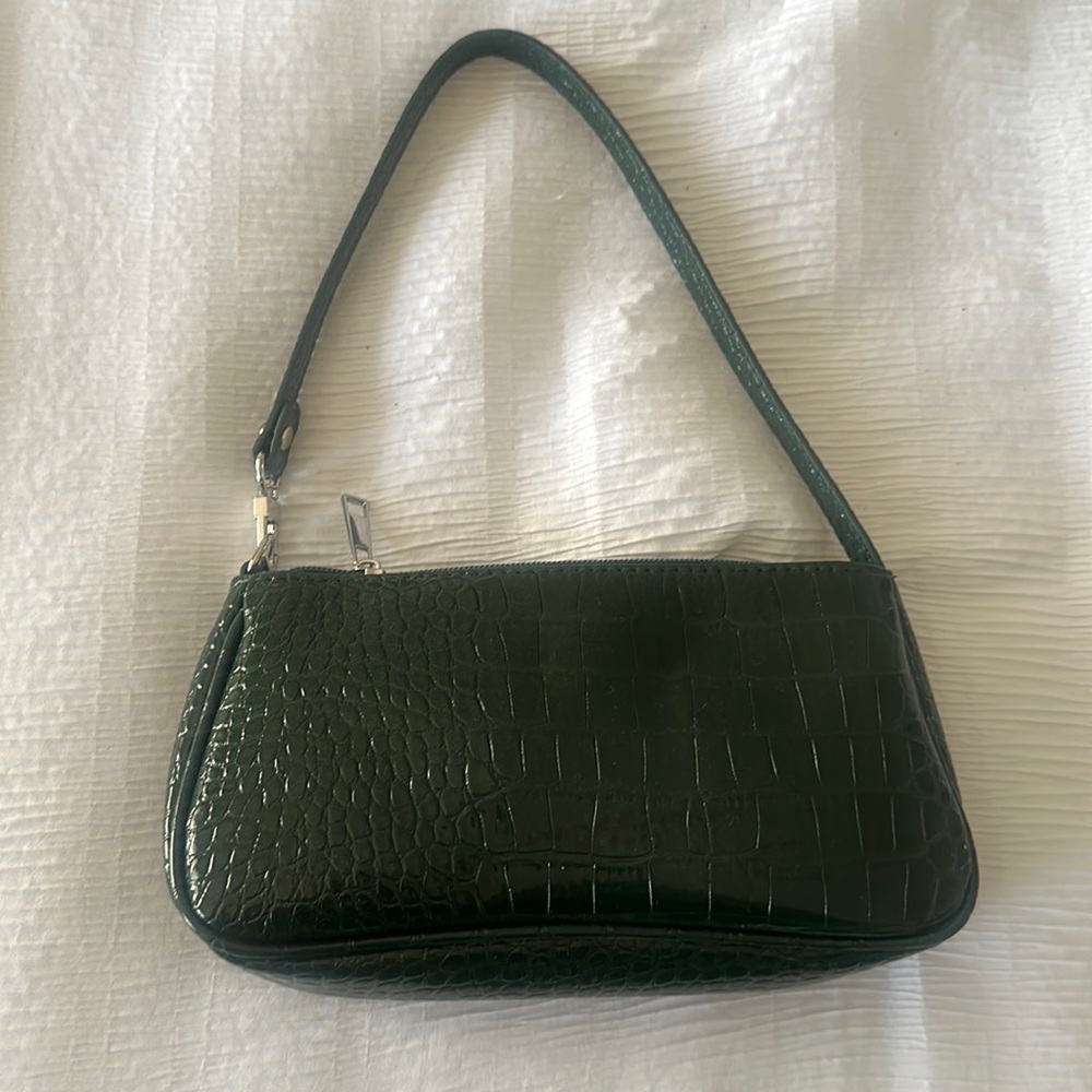 Small green shoulder bag
